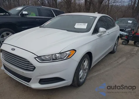 2016 Ford Fusion Se z USA, uszkodzony, nr VIN 3FA6P0H75GR320387